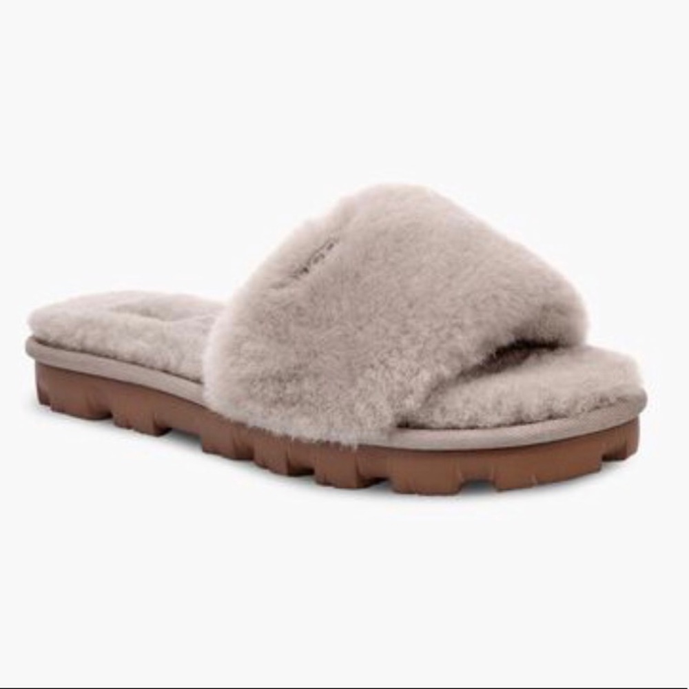 UGG COZETTE SLIDE SLIPPERS